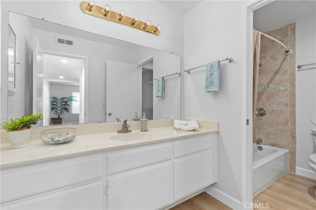 6951 Knollcrest Lane 56 Property Photo 17