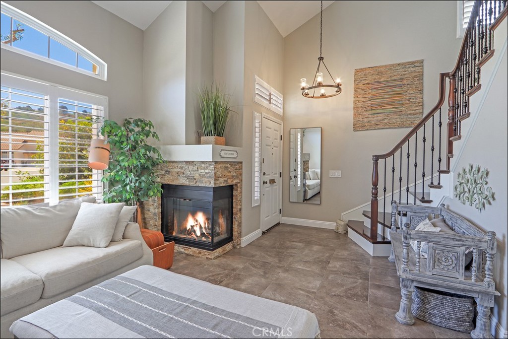 2 Firecrest Property Photo 32