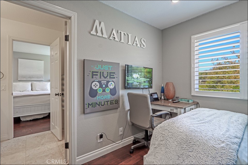 2 Firecrest Property Photo 40