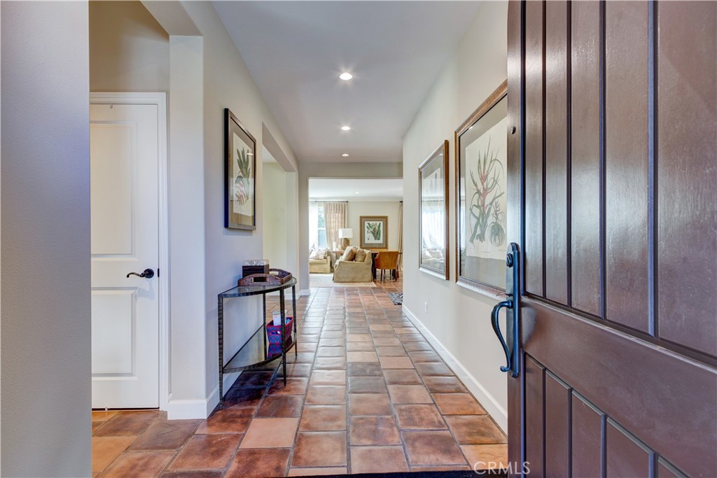 34 Great Lawn Property Photo 2