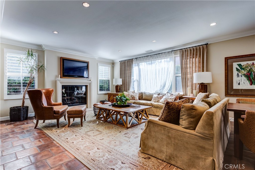 34 Great Lawn Property Photo 18