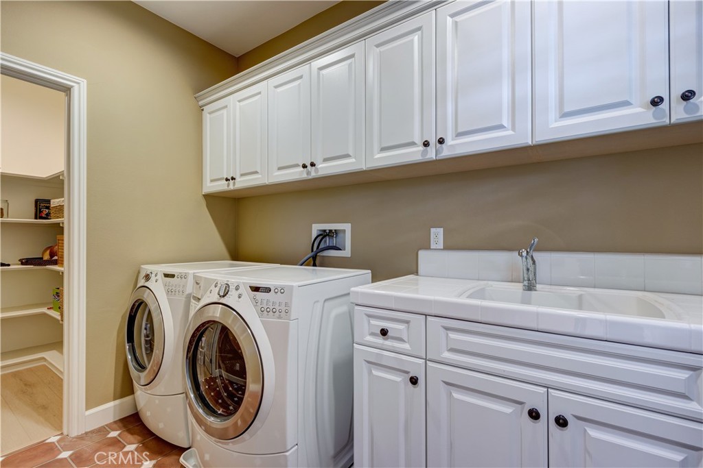 34 Great Lawn Property Photo 19