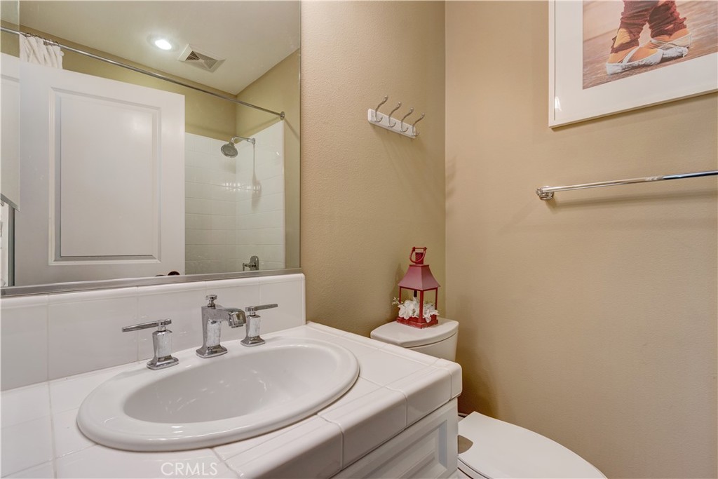 34 Great Lawn Property Photo 29