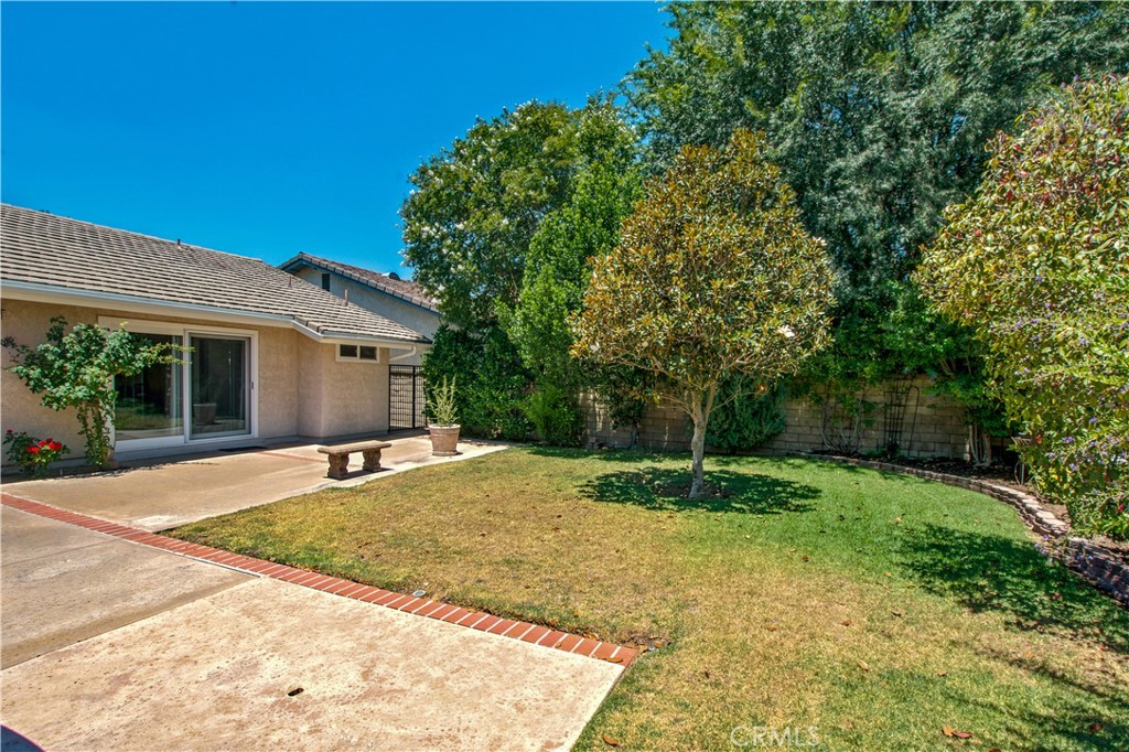 25814 Via Candice Property Photo 25