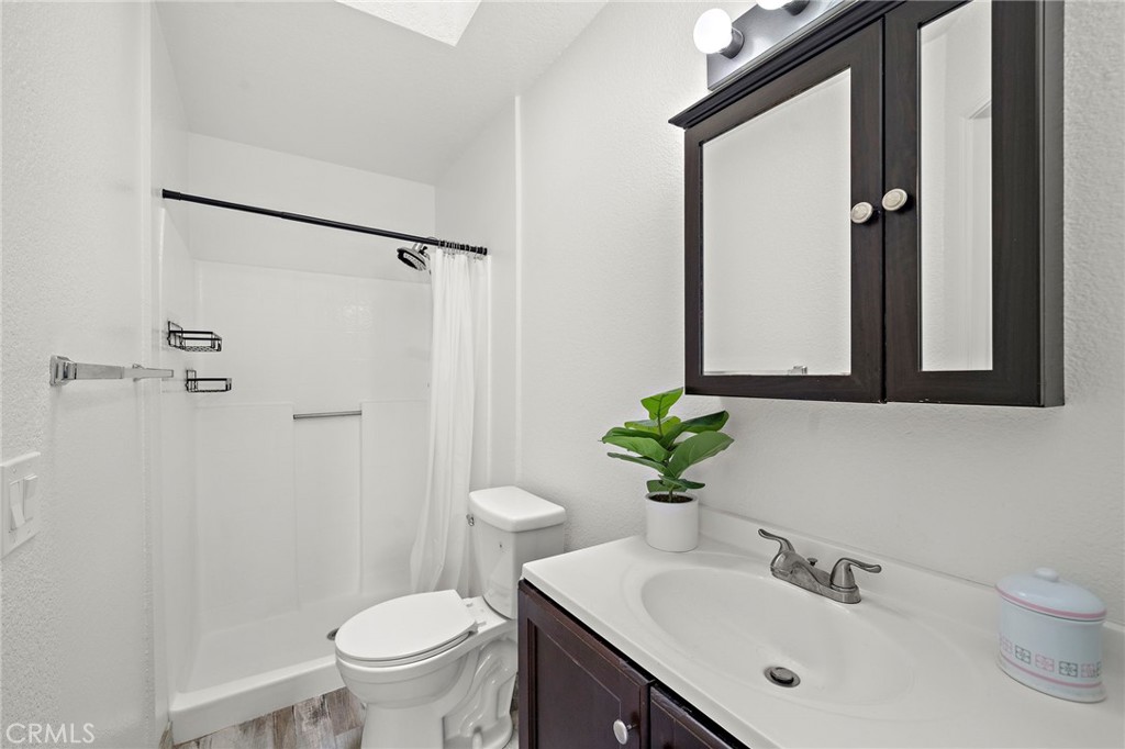 606 Lake Street 23 Property Photo 22