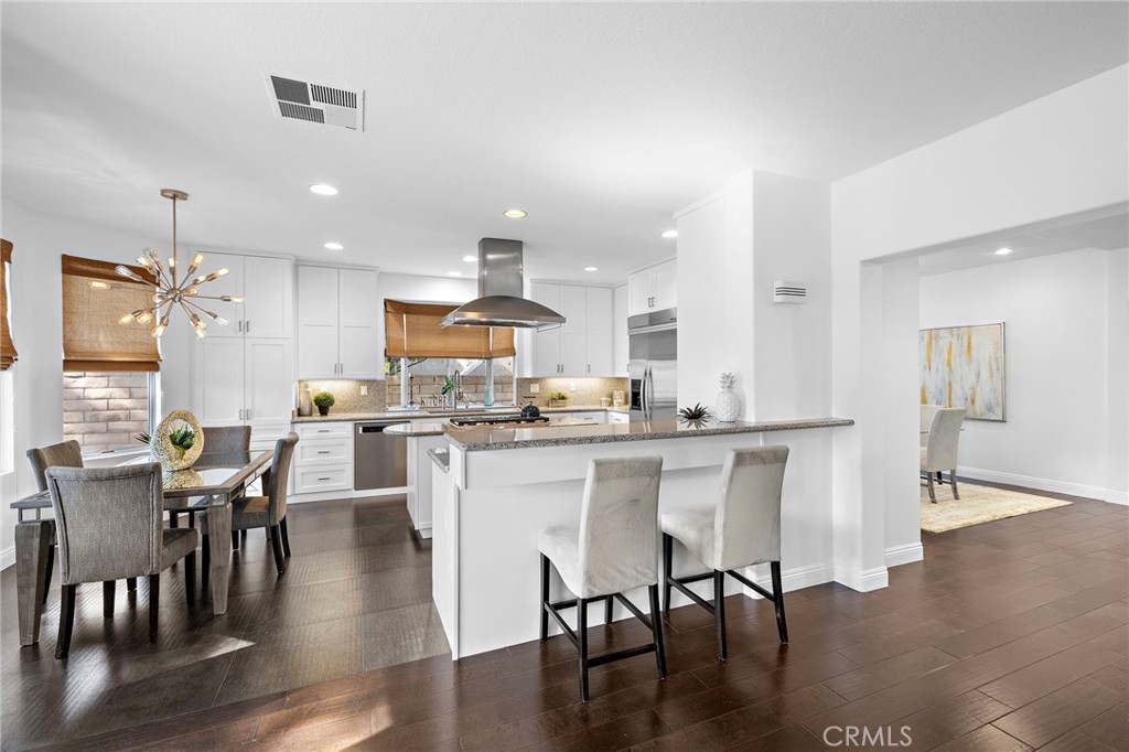 13212 Cortina Property Photo 18