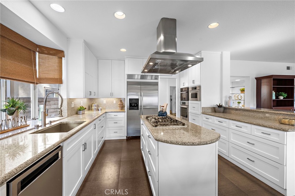 13212 Cortina Property Photo 24