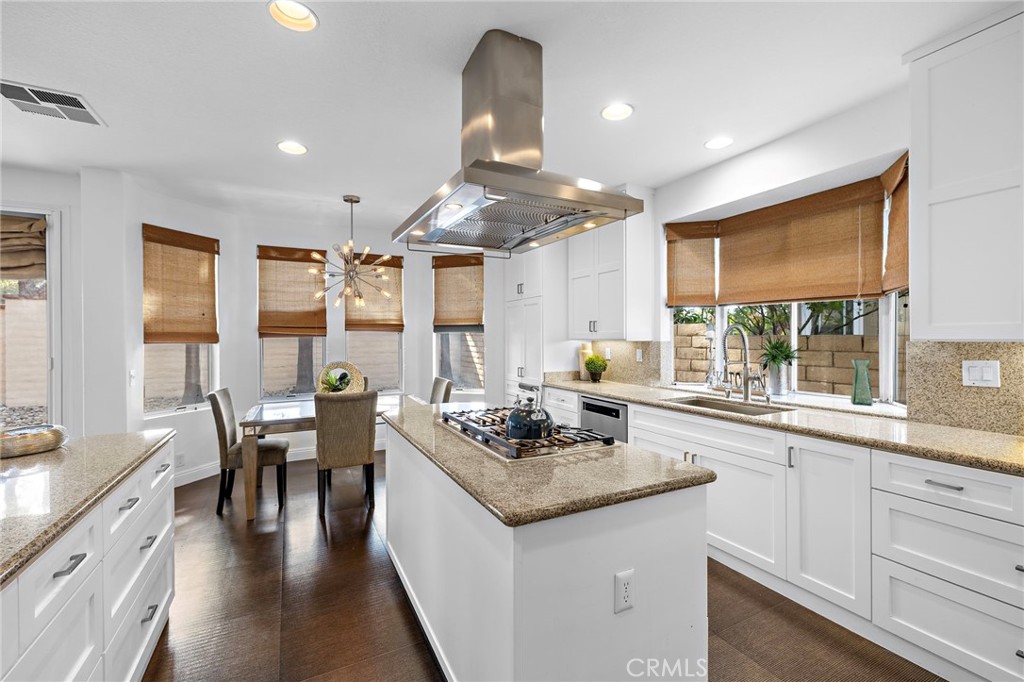 13212 Cortina Property Photo 27
