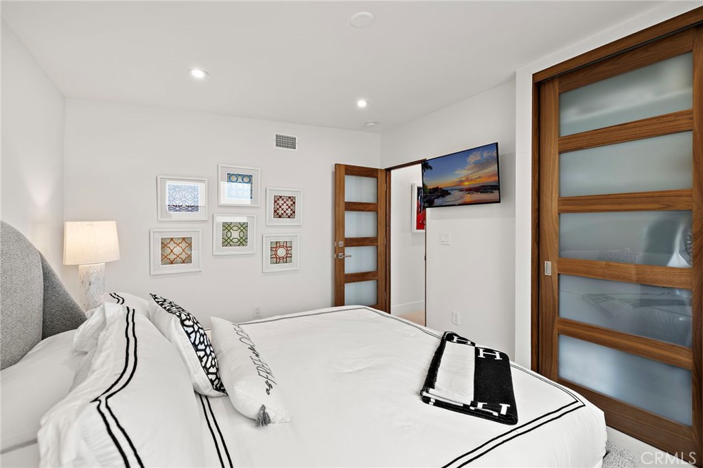 35725 Beach Road Property Photo 22