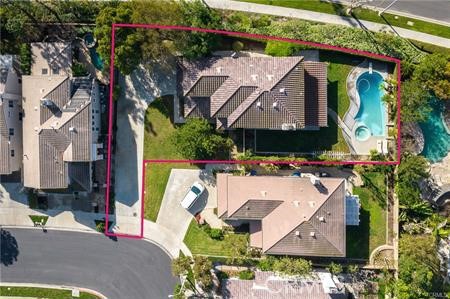 24 Silveroak Property Photo 2