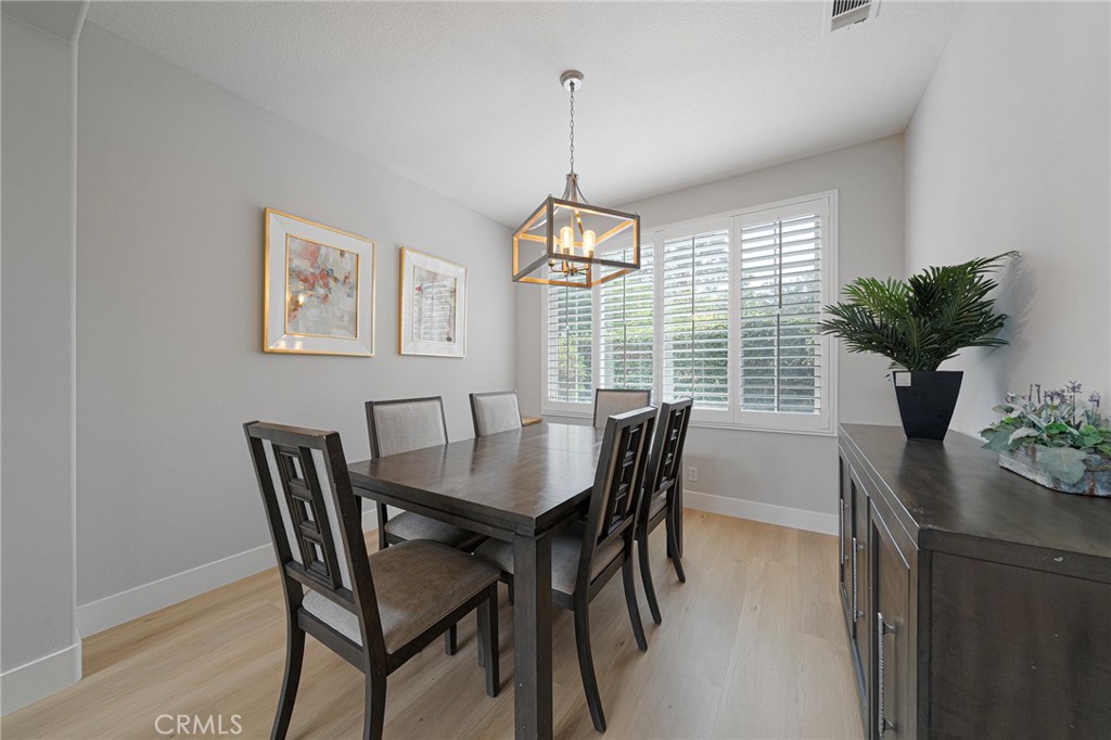 24 Silveroak Property Photo 17