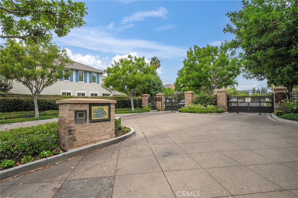 24 Silveroak Property Photo 53