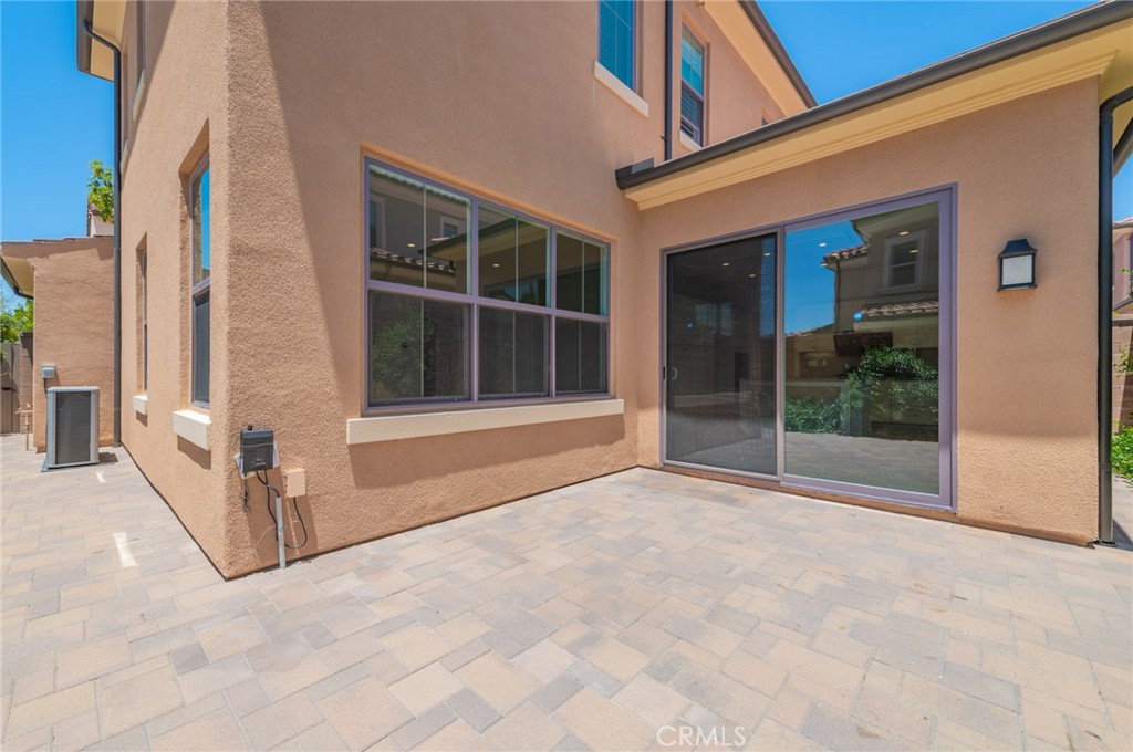60 Quentin Property Photo 28