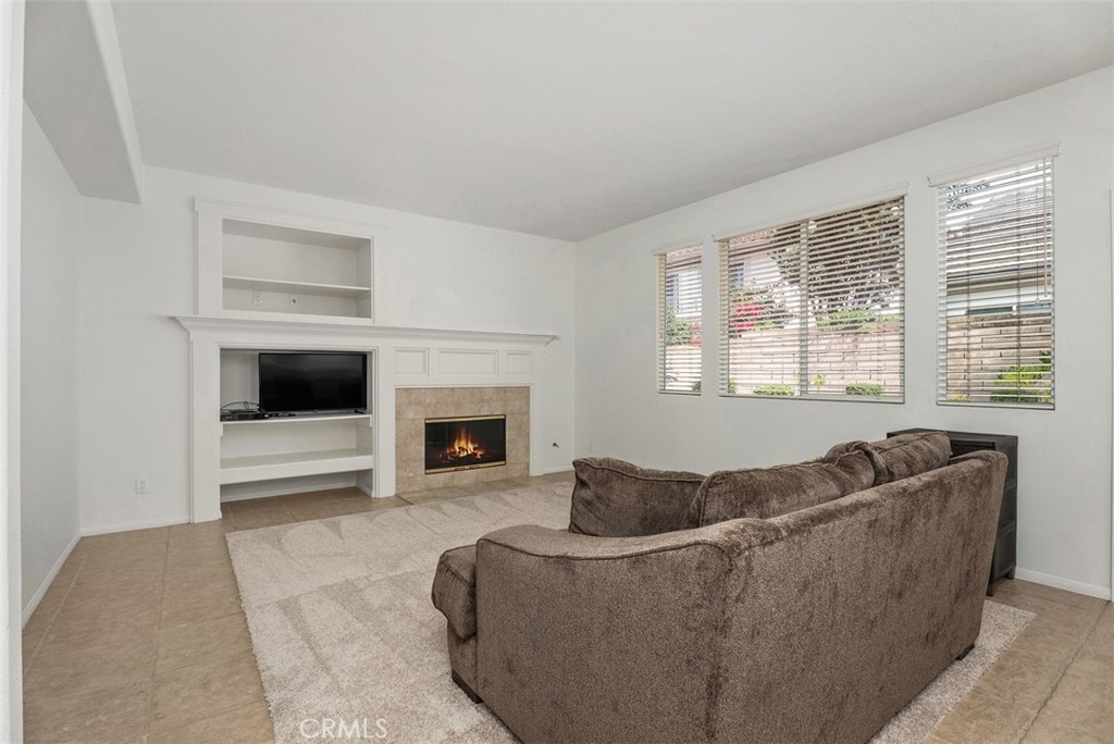 24985 Pam Court Property Photo 5