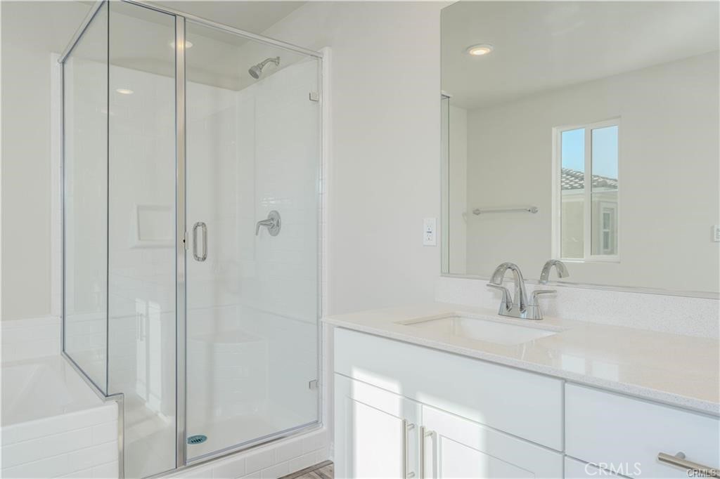 466 Meyer Place Property Photo 18