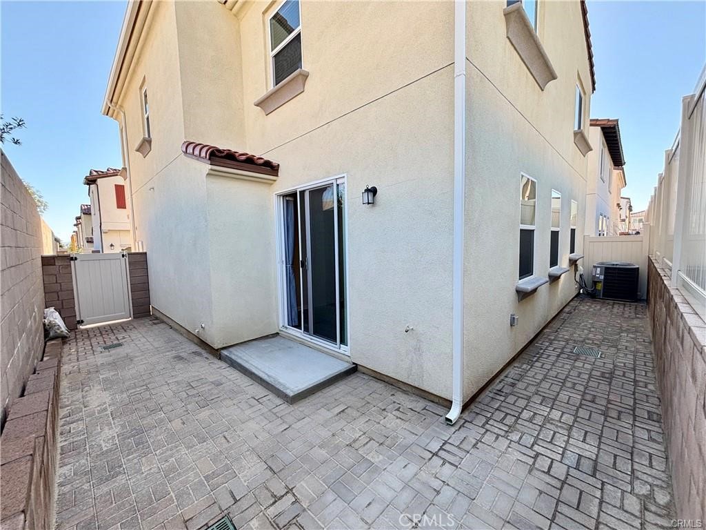 466 Meyer Place Property Photo 31