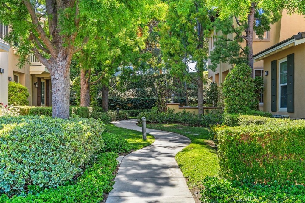 95 Canopy Property Photo 3