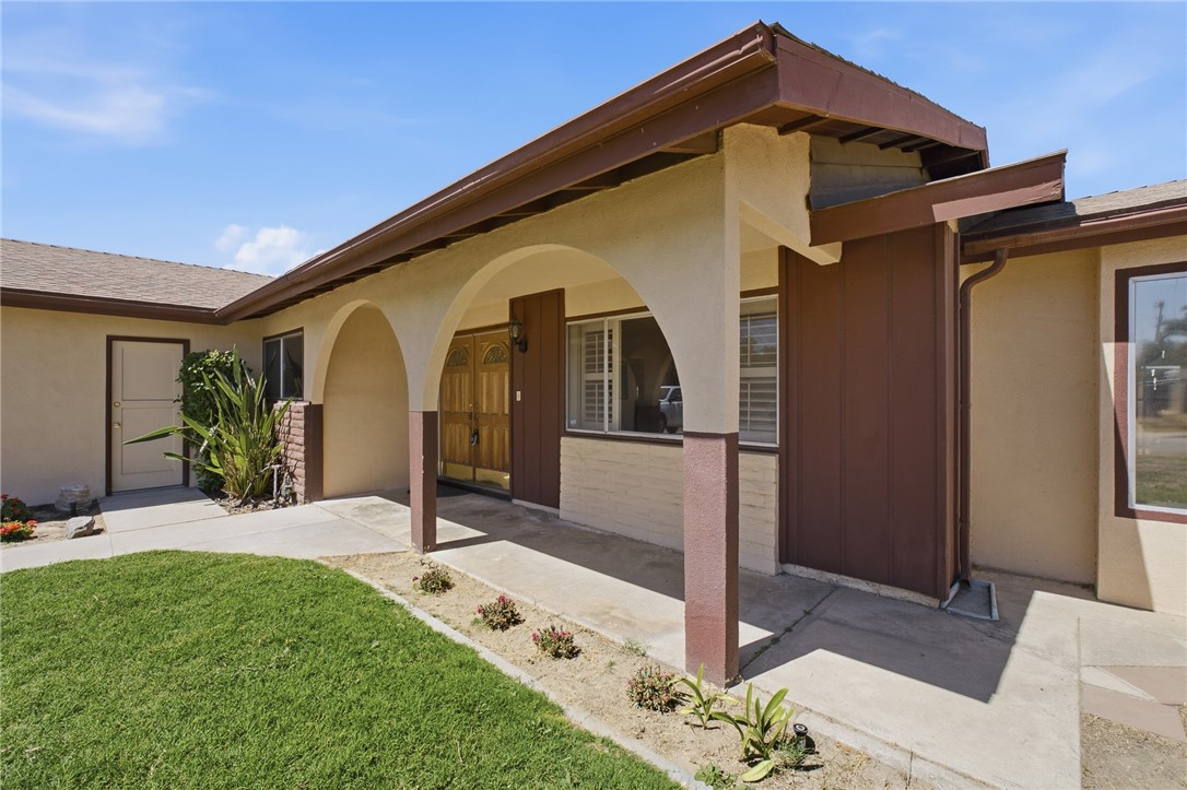 4305 Axminster Property Photo 6