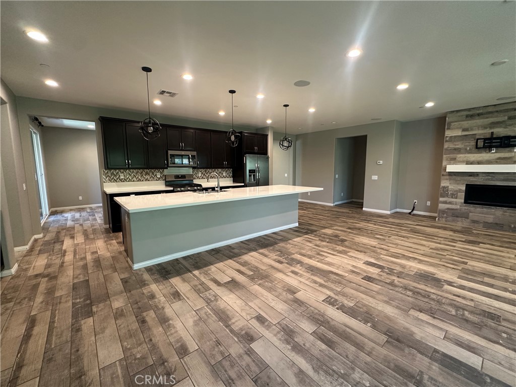 29209 Catalpa Property Photo 3