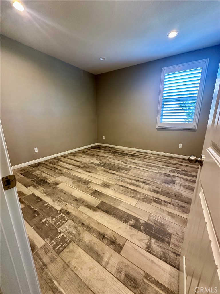 29209 Catalpa Property Photo 8