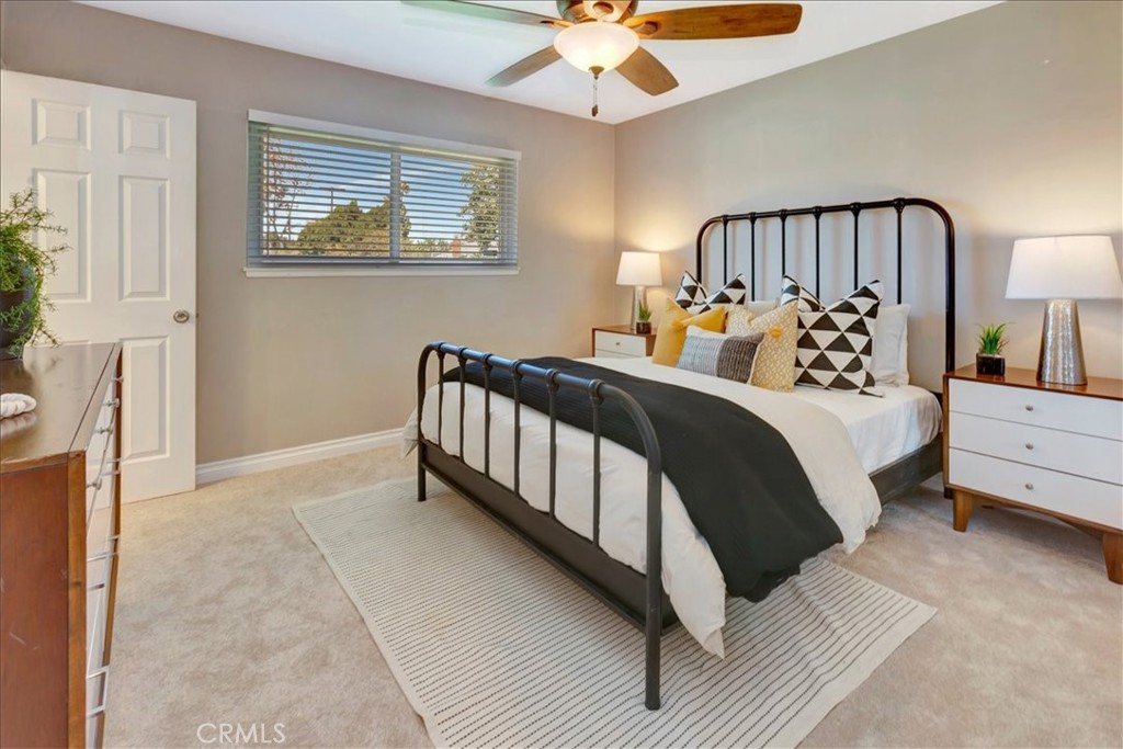 17242 Medallion Property Photo 8