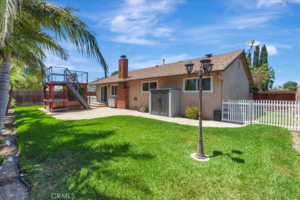 17242 Medallion Property Photo 14