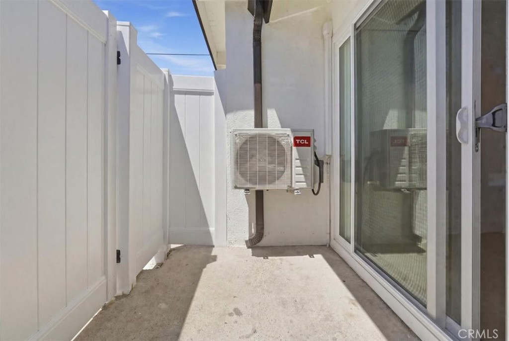 307 N Tustin D Property Photo 16