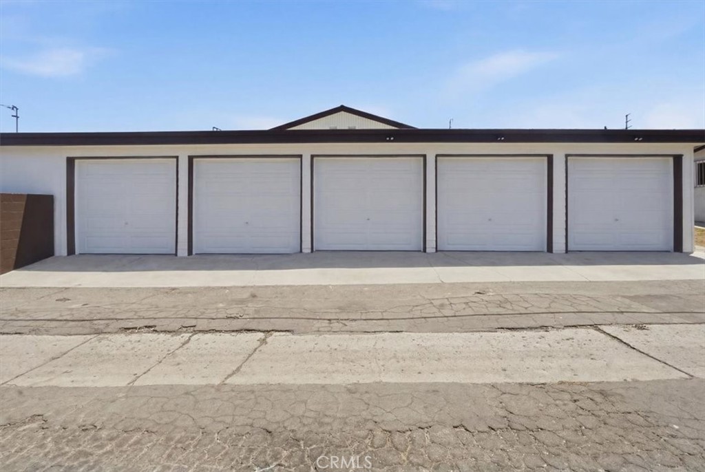 307 N Tustin D Property Photo 18