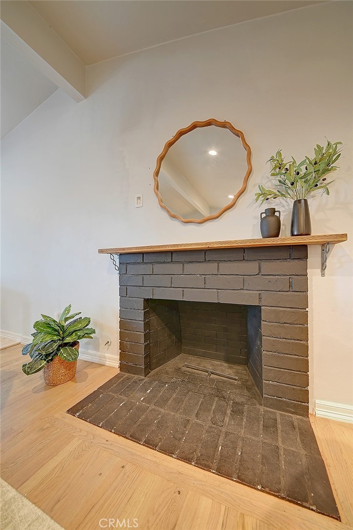 2044 W Spruce Avenue Property Photo 7