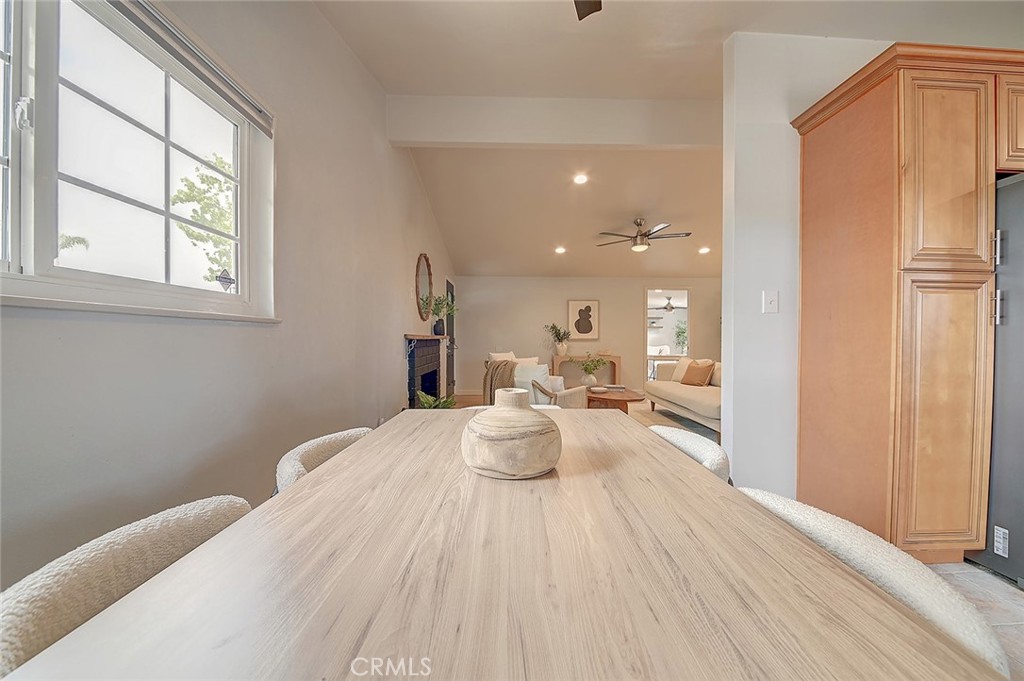 2044 W Spruce Avenue Property Photo 10