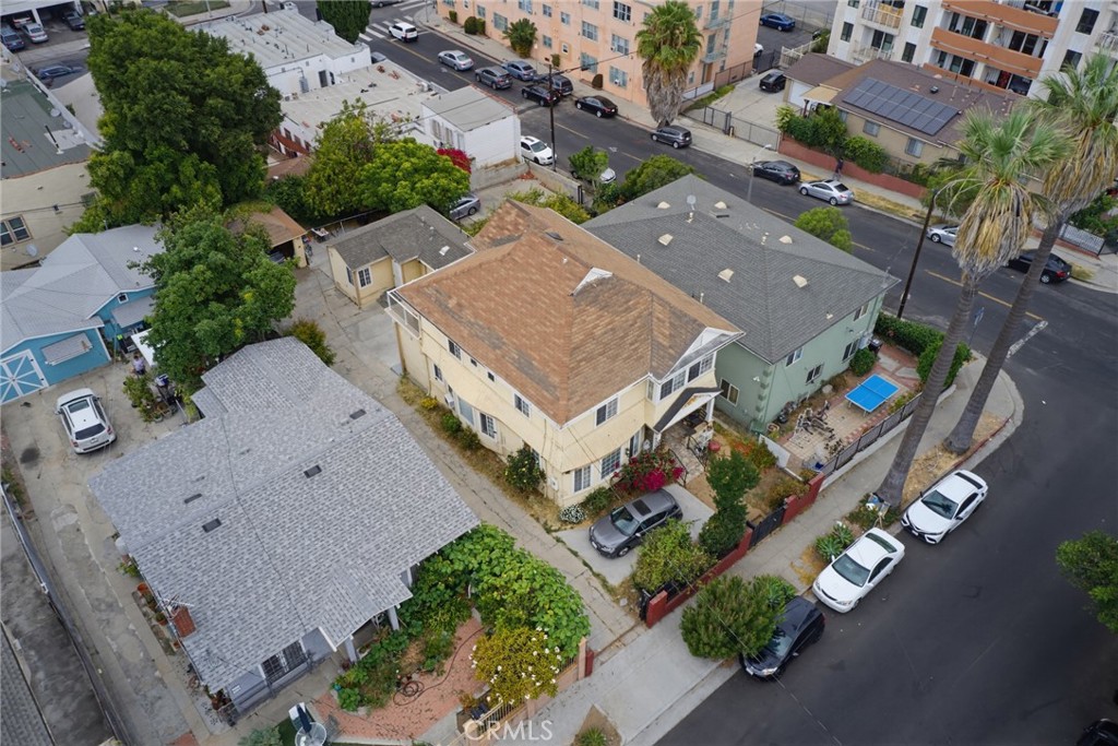 1107 S Mariposa Avenue Property Photo 6
