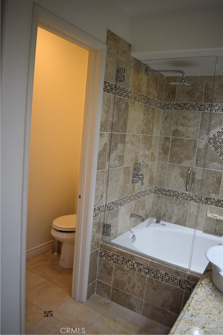 717 S.glenhurst Drive Property Photo 19