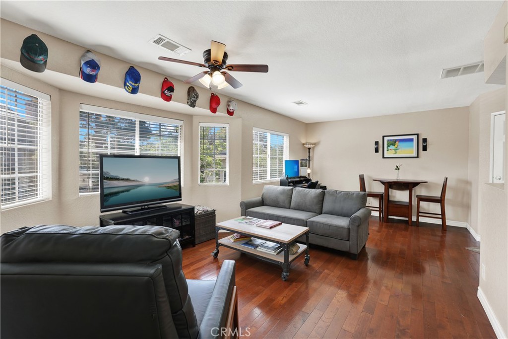 26075 Saratoga Avenue 129 Property Photo 8