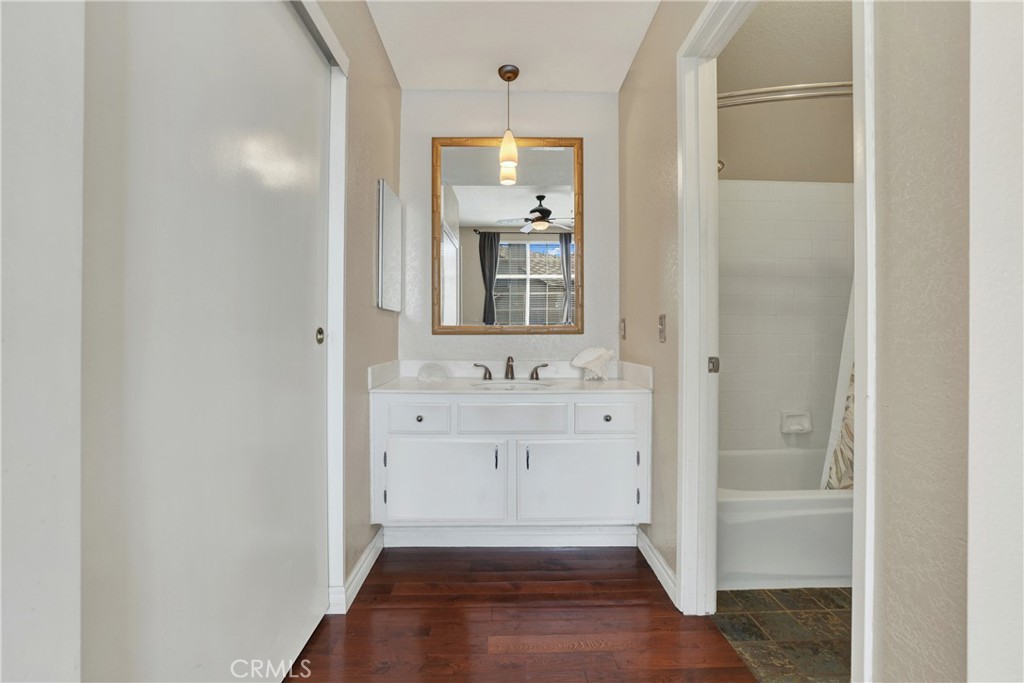26075 Saratoga Avenue 129 Property Photo 16