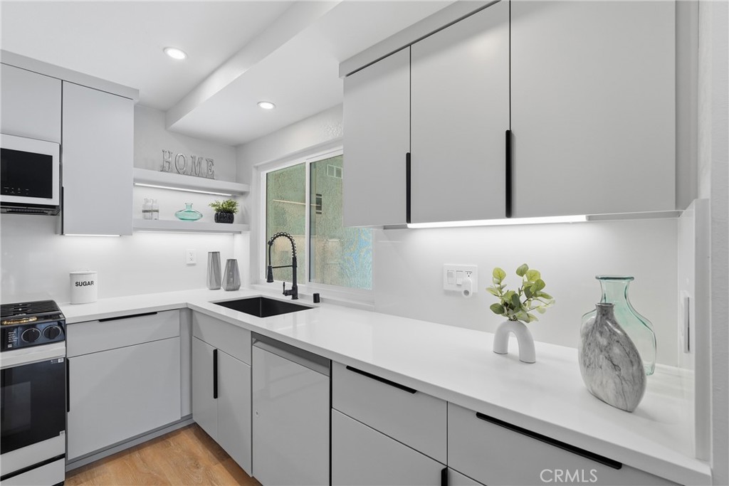 23951 Catamaran Property Photo 26