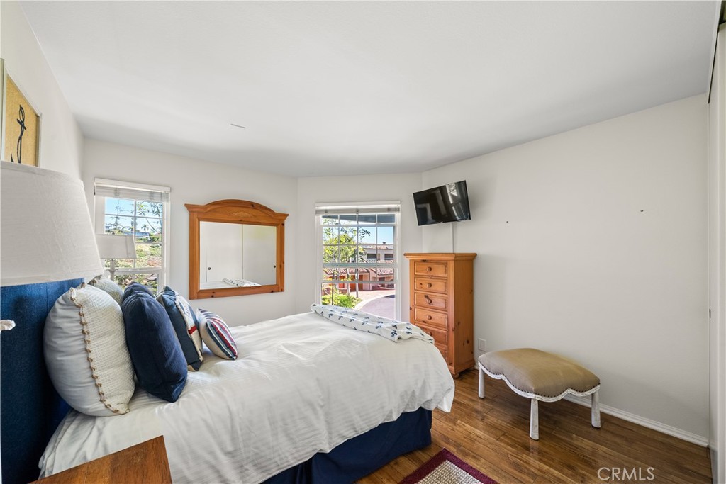 2210 Bridge Property Photo 32