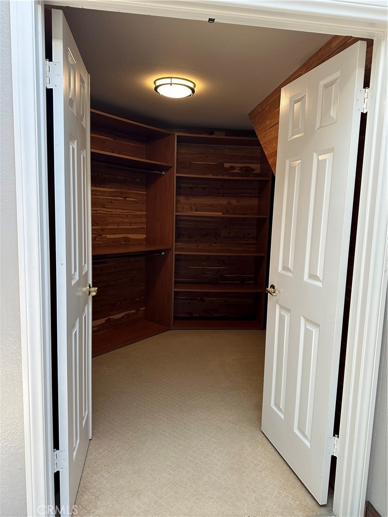 2210 Bridge Property Photo 40