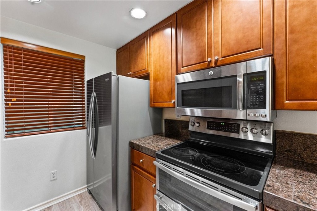 2253 Martin 207 Property Photo 12