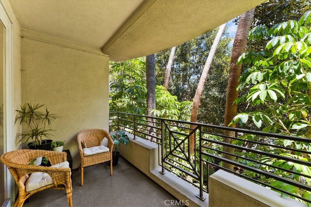 2253 Martin 207 Property Photo 22