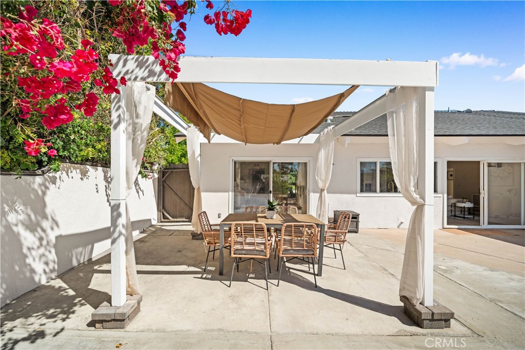 22821 Costa Bella Drive Property Photo 33