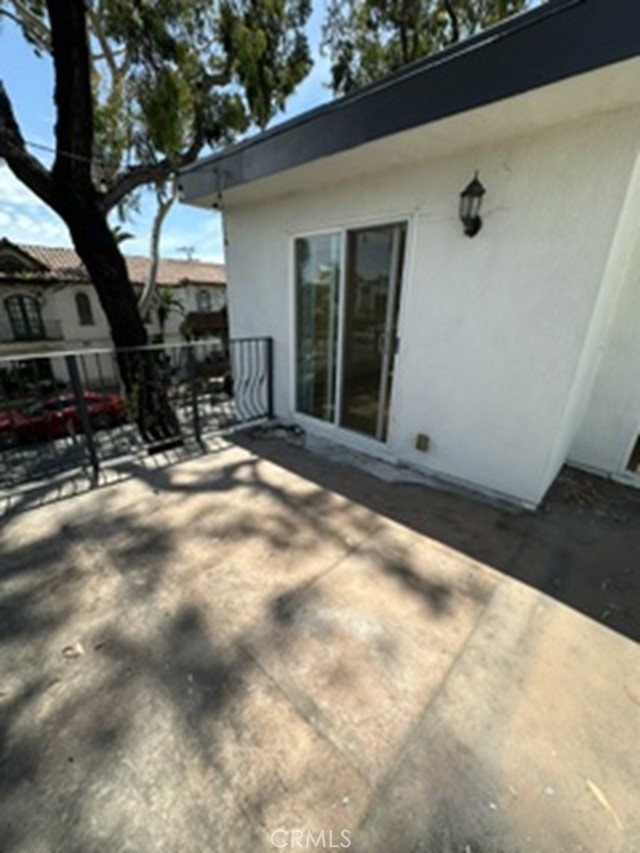 501 1/2 Marguerite Property Photo 8