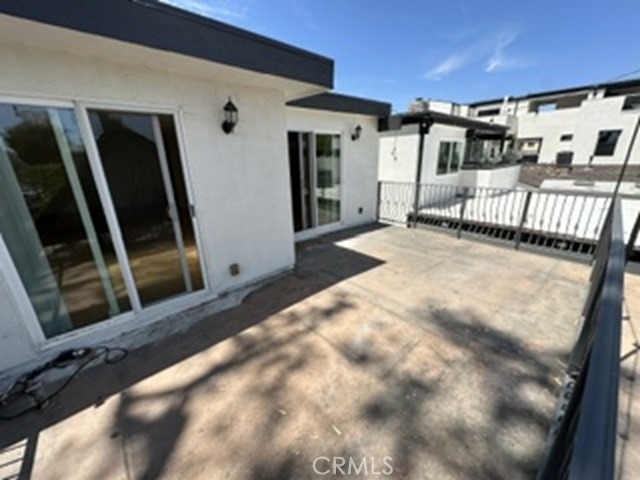 501 1/2 Marguerite Property Photo 10