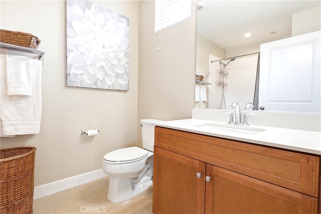 9315 Alondra Boulevard 7 Property Photo 17