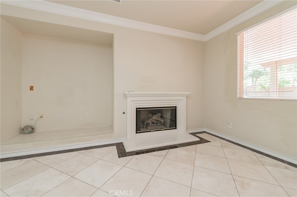 25111 Cliffrose Property Photo 11