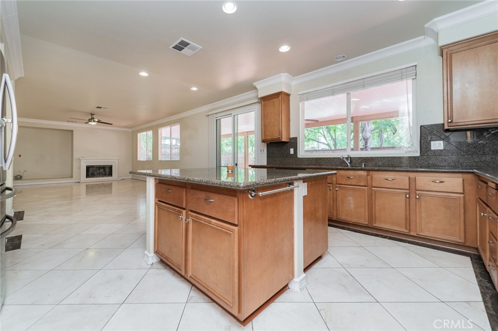25111 Cliffrose Property Photo 12