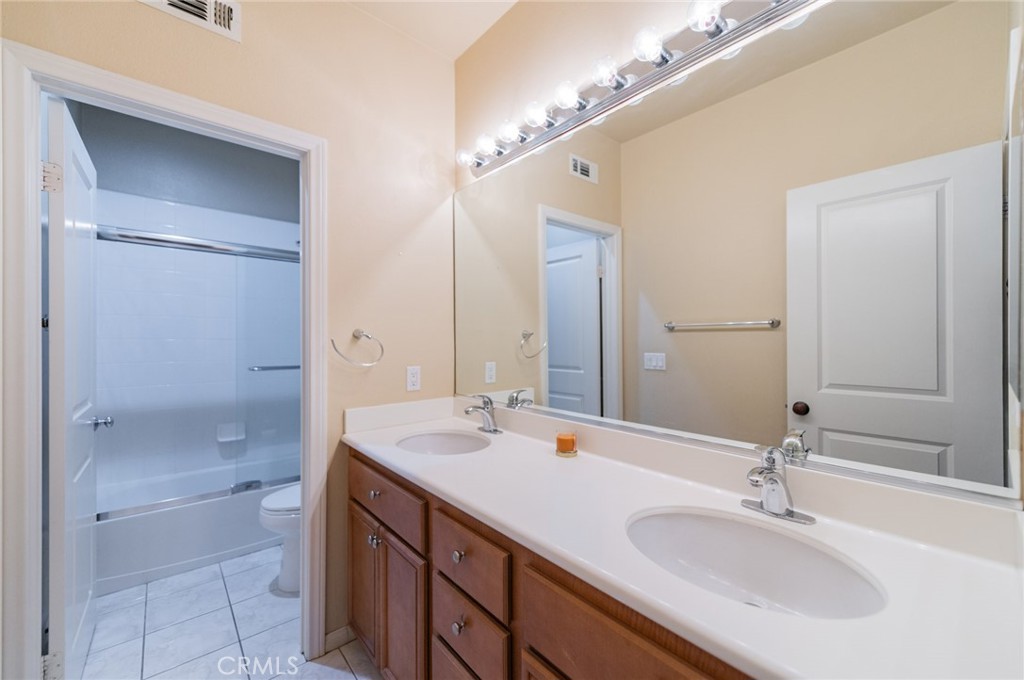 25111 Cliffrose Property Photo 27