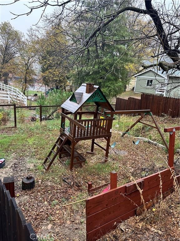 324 Forest Property Photo 5