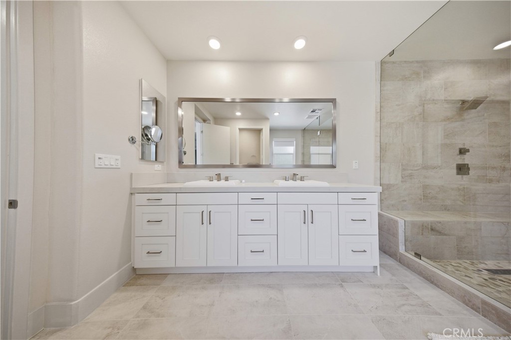 54 Bellatrix Property Photo 43