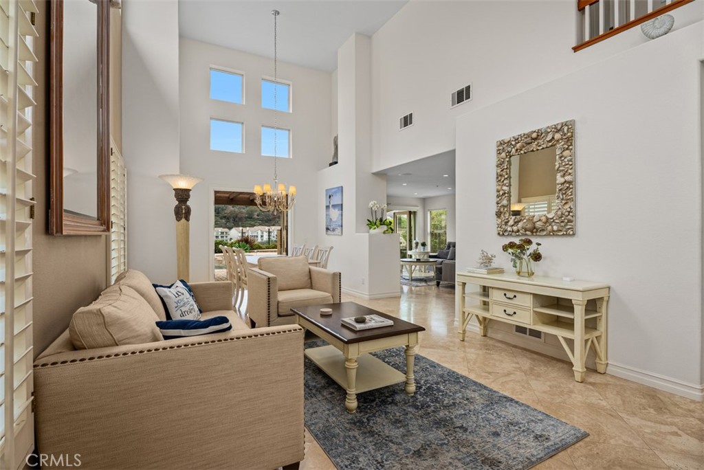 25 Cassis Property Photo 2