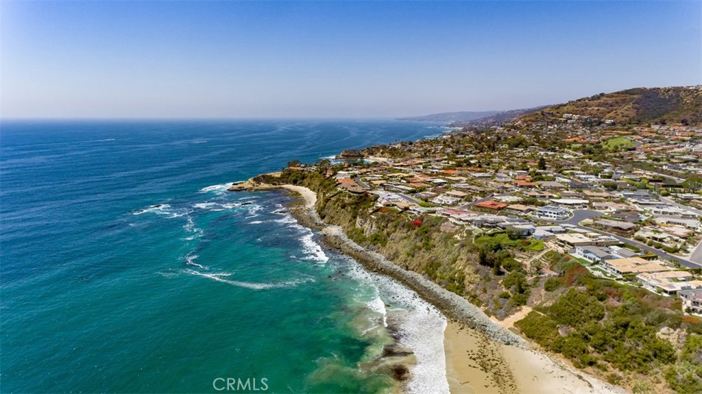 25 Cassis Property Photo 15